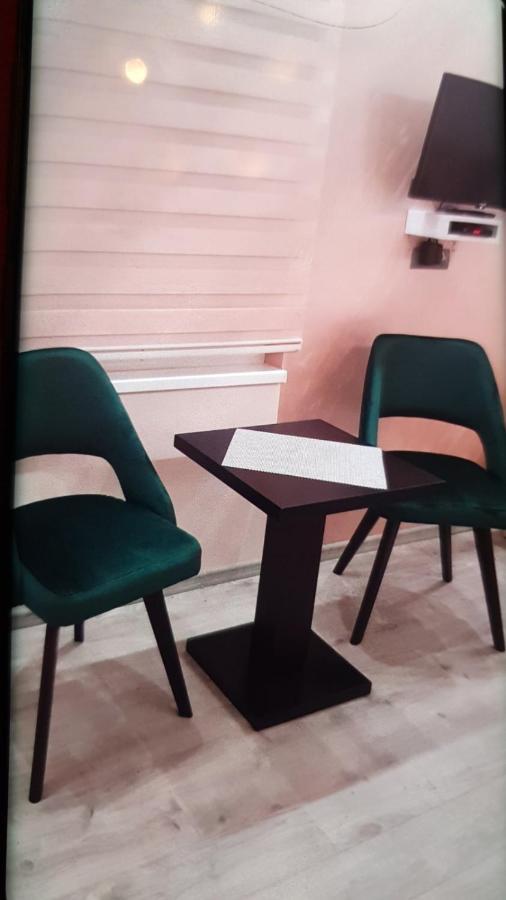 Lupino Apartments Belgrade Luaran gambar
